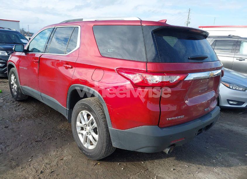 Photo 3 of 2018 Chevrolet Traverse 1LT (VIN 1GNERGKW3JJ190255)