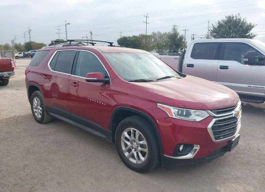 2018 Chevrolet Traverse 1LT (VIN 1GNERGKW3JJ209354) main photo
