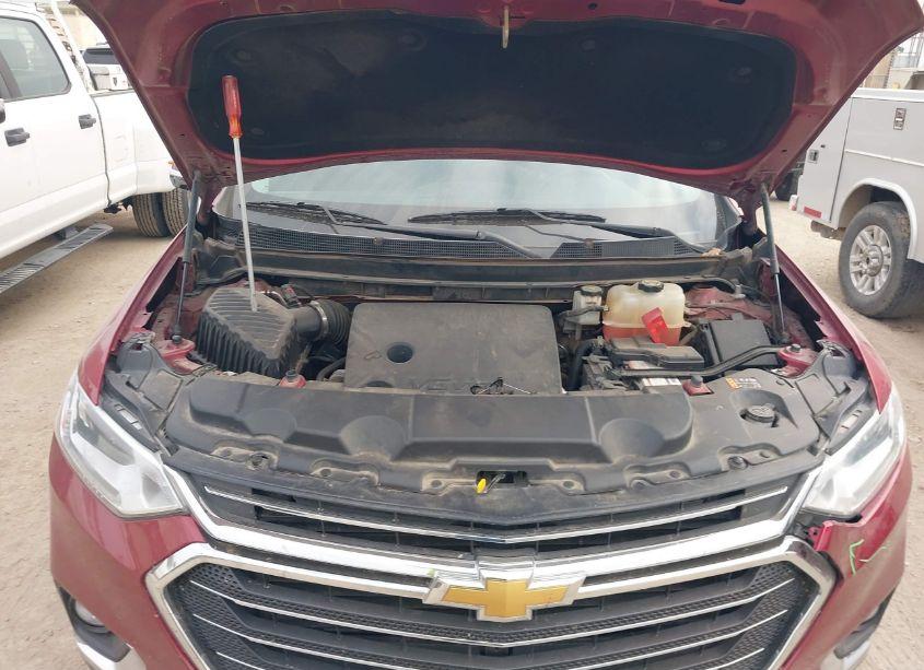 Photo 10 of 2018 Chevrolet Traverse 1LT (VIN 1GNERGKW3JJ209354)