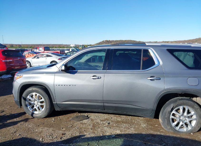 Photo 14 of 2018 Chevrolet Traverse 1LT (VIN 1GNERGKW3JJ252219)