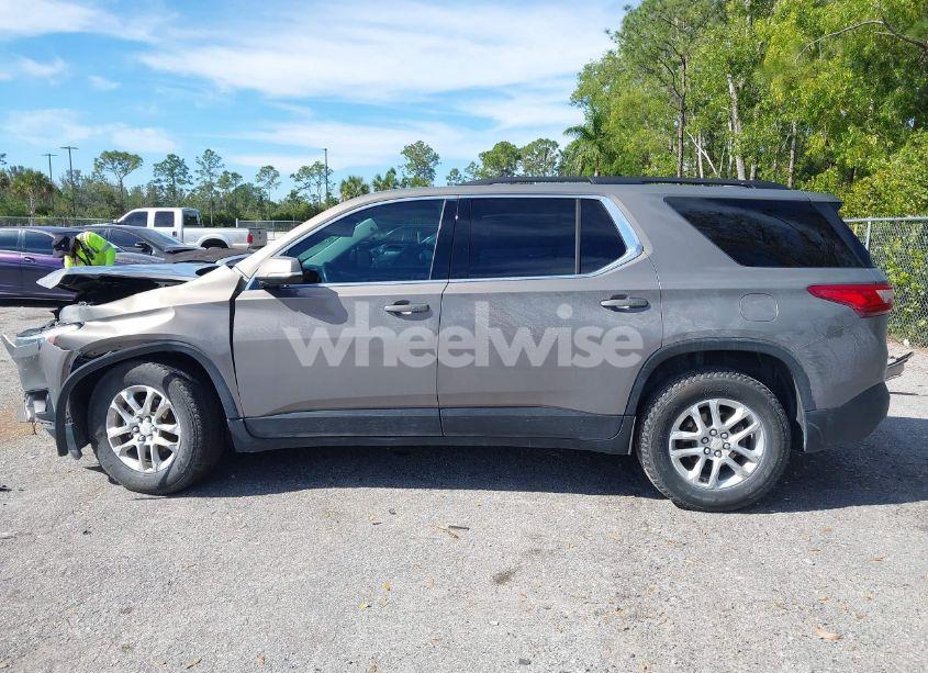 Photo 15 of 2019 Chevrolet Traverse 1LT (VIN 1GNERGKW3KJ208304)