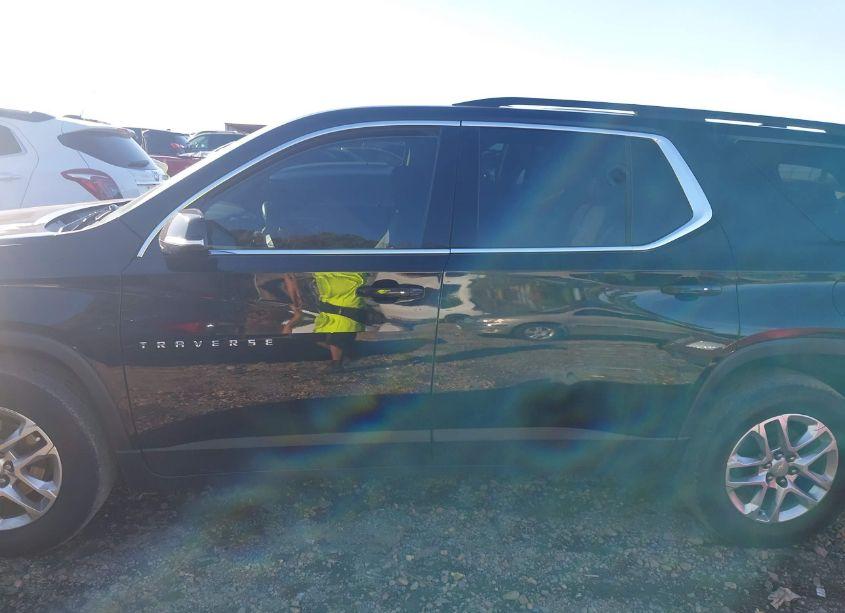 Photo 14 of 2019 Chevrolet Traverse 1LT (VIN 1GNERGKW3KJ229377)