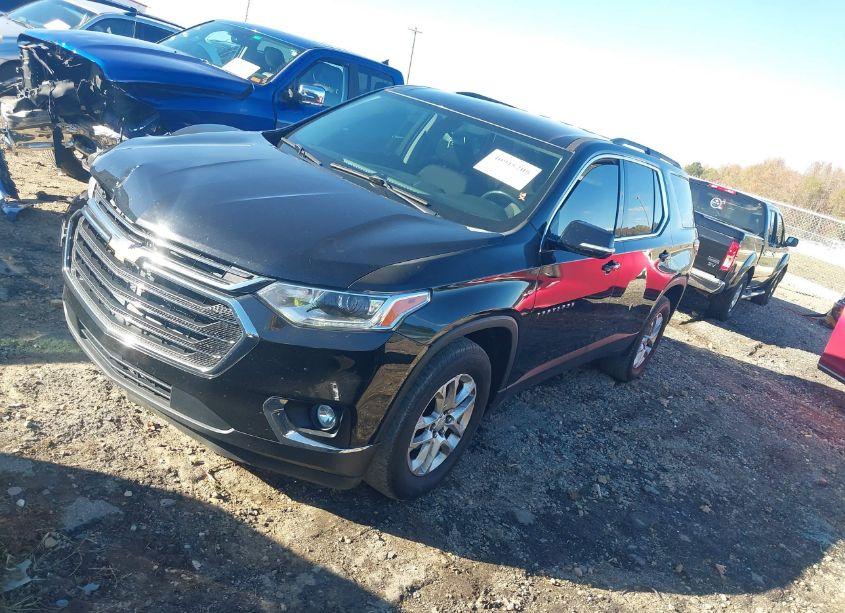 Photo 2 of 2019 Chevrolet Traverse 1LT (VIN 1GNERGKW3KJ229377)