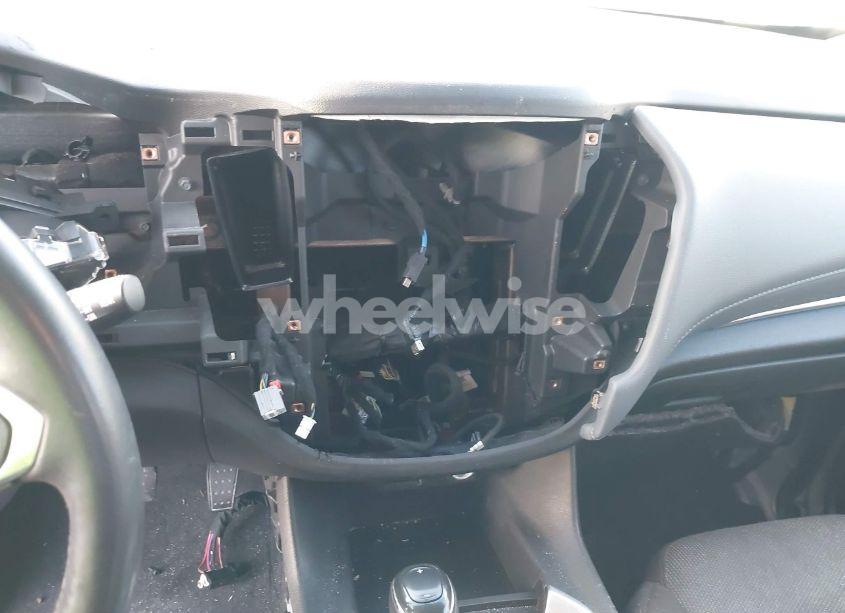 Photo 18 of 2019 Chevrolet Traverse 1LT (VIN 1GNERGKW3KJ281415)