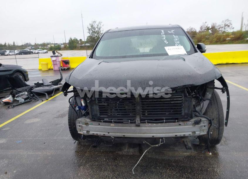 Photo 6 of 2019 Chevrolet Traverse 1LT (VIN 1GNERGKW3KJ281415)