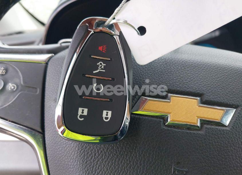 Photo 11 of 2019 Chevrolet Traverse 1LT (VIN 1GNERGKW3KJ317815)