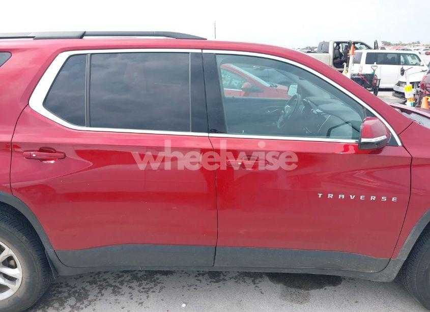 Photo 13 of 2019 Chevrolet Traverse 1LT (VIN 1GNERGKW3KJ317815)