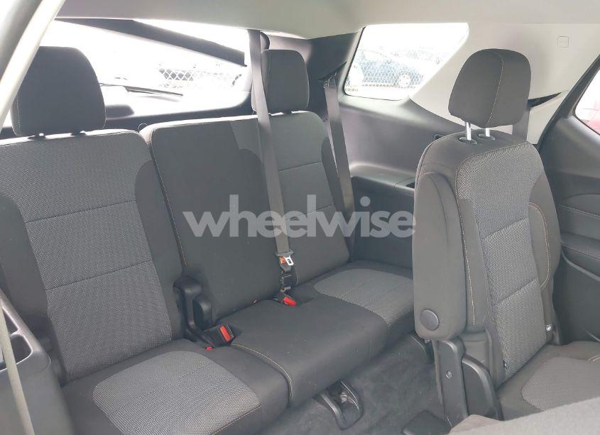 Photo 8 of 2019 Chevrolet Traverse 1LT (VIN 1GNERGKW3KJ317815)