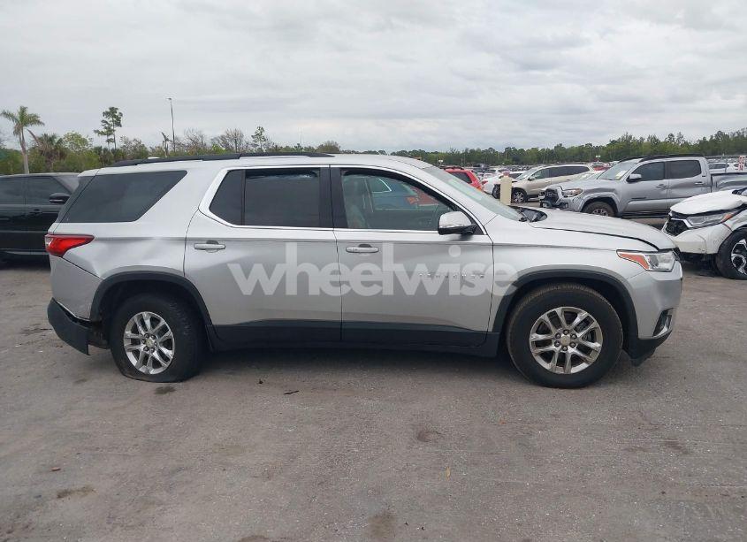 Photo 13 of 2020 Chevrolet Traverse FWD LT CLOTH (VIN 1GNERGKW3LJ109113)