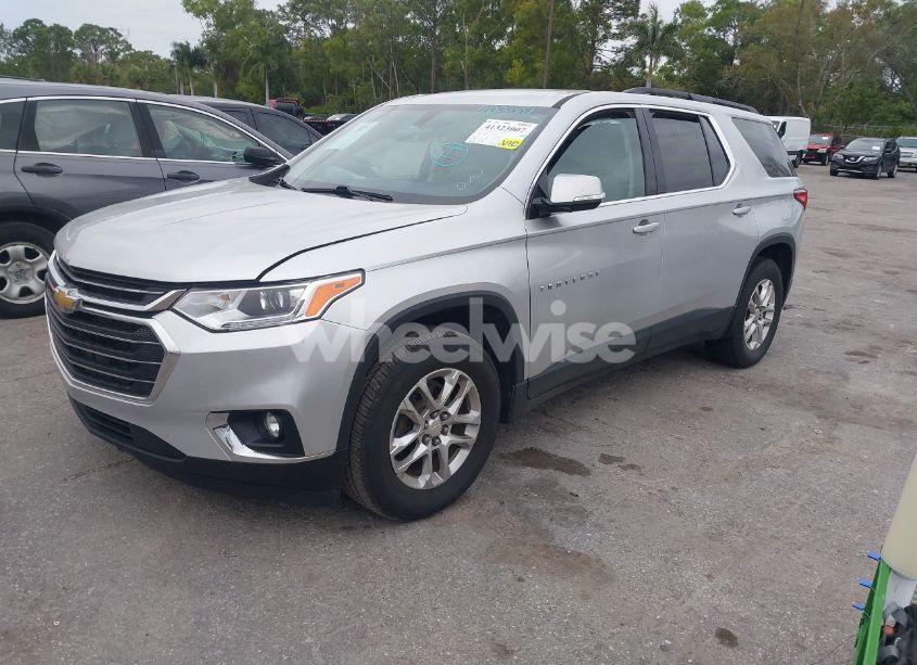 Photo 2 of 2020 Chevrolet Traverse FWD LT CLOTH (VIN 1GNERGKW3LJ109113)