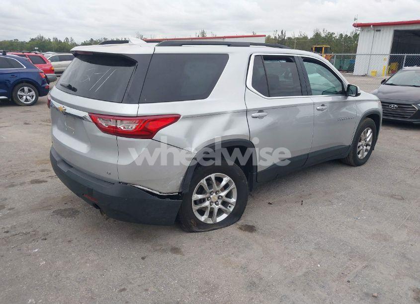Photo 4 of 2020 Chevrolet Traverse FWD LT CLOTH (VIN 1GNERGKW3LJ109113)