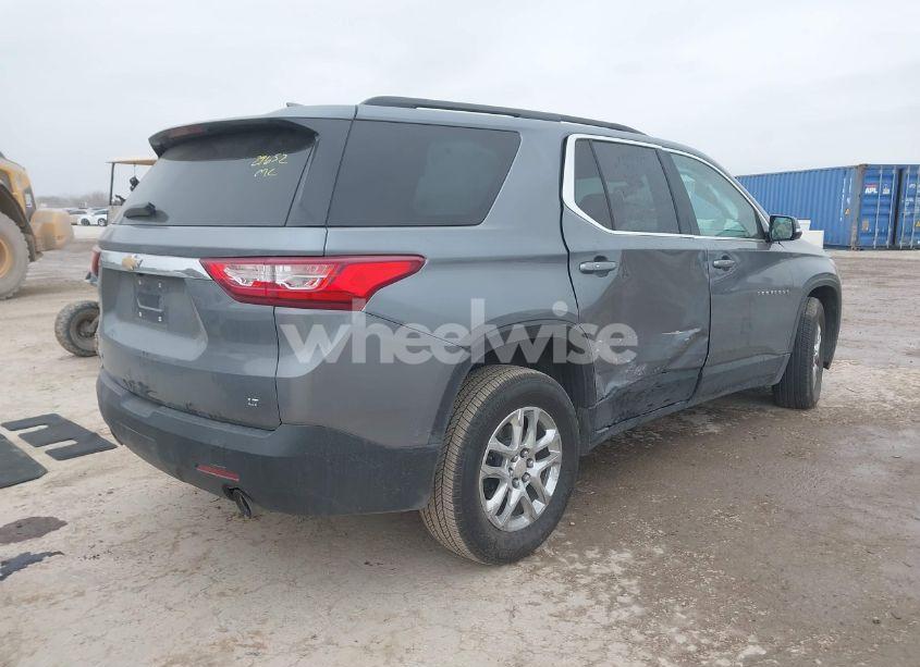 Photo 4 of 2020 Chevrolet Traverse FWD LT CLOTH (VIN 1GNERGKW3LJ161664)