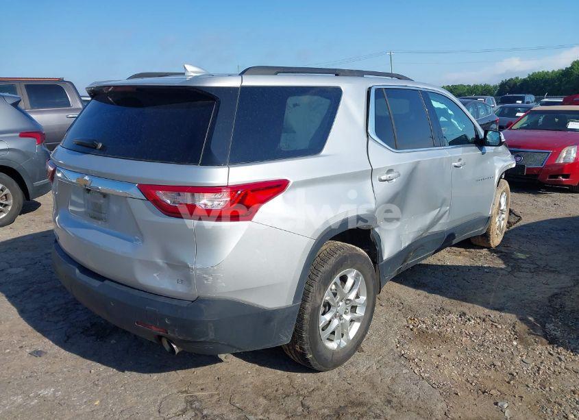 Photo 4 of 2020 Chevrolet Traverse FWD LT CLOTH (VIN 1GNERGKW3LJ319386)