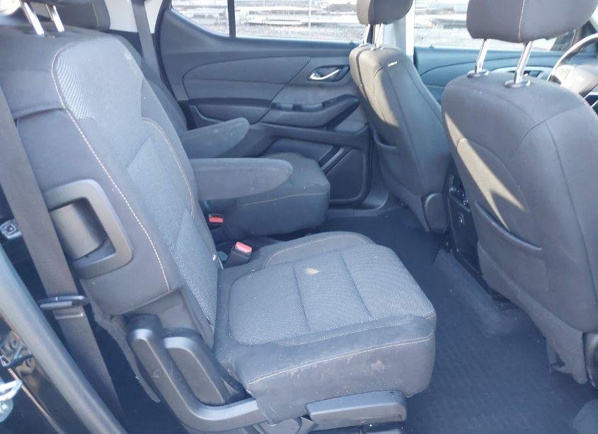 Photo 8 of 2021 Chevrolet Traverse FWD LT CLOTH (VIN 1GNERGKW3MJ148608)