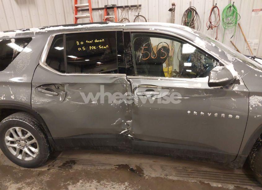 Photo 6 of 2021 Chevrolet Traverse FWD LT CLOTH (VIN 1GNERGKW3MJ199347)