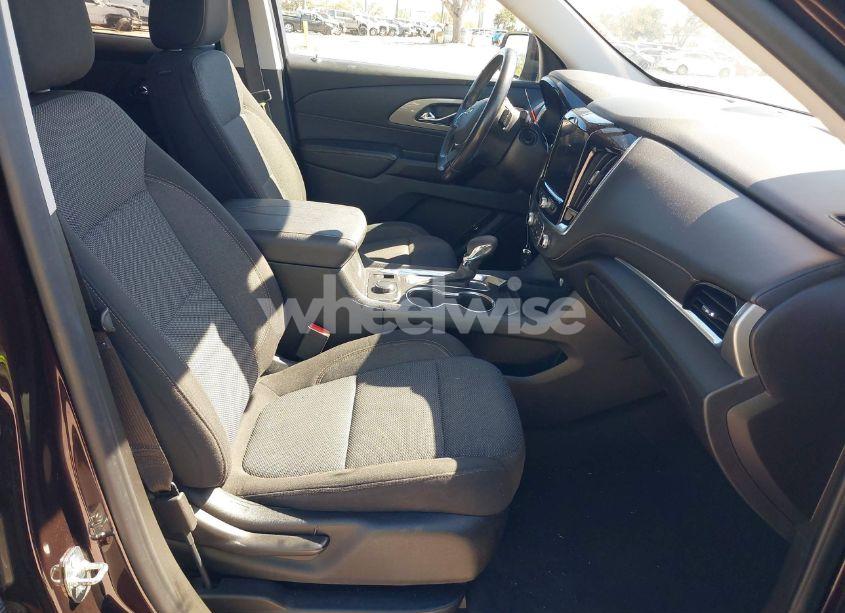 Photo 5 of 2021 Chevrolet Traverse FWD LT CLOTH (VIN 1GNERGKW3MJ258008)