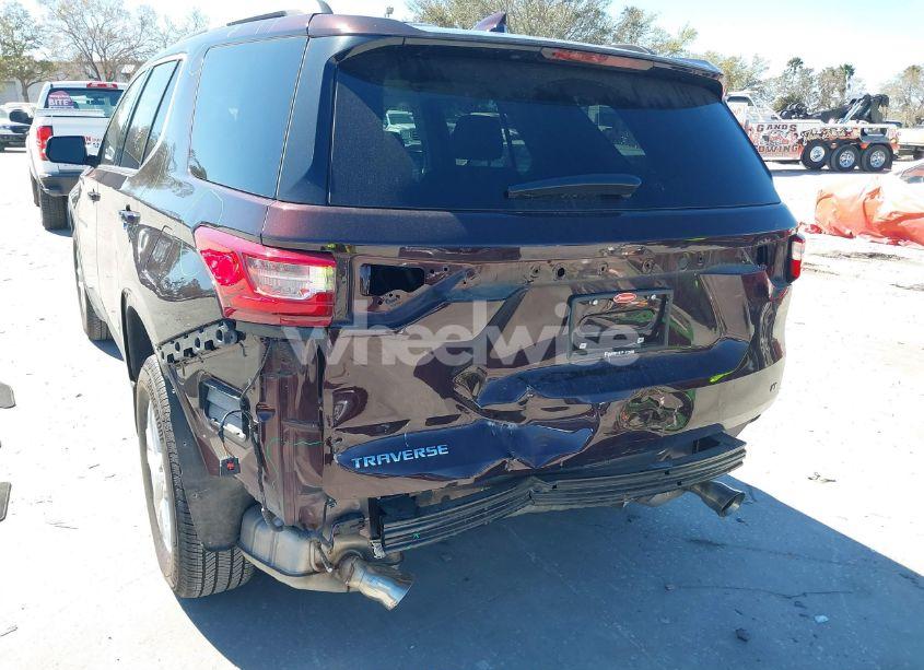 Photo 6 of 2021 Chevrolet Traverse FWD LT CLOTH (VIN 1GNERGKW3MJ258008)