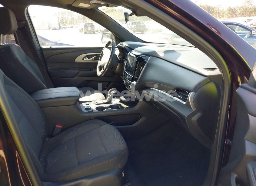 Photo 5 of 2022 Chevrolet Traverse FWD LT CLOTH (VIN 1GNERGKW3NJ111110)