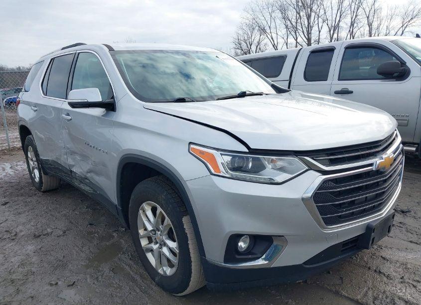 2018 Chevrolet Traverse 1LT (VIN 1GNERGKW4JJ109800) main photo