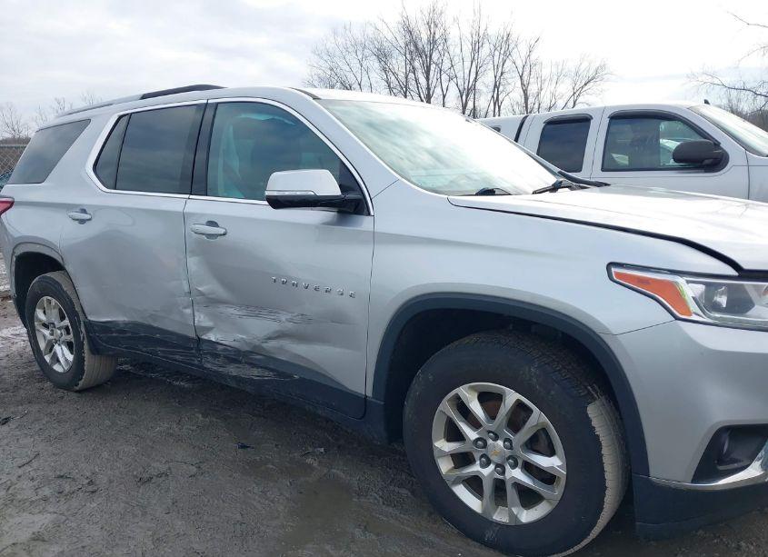 Photo 14 of 2018 Chevrolet Traverse 1LT (VIN 1GNERGKW4JJ109800)