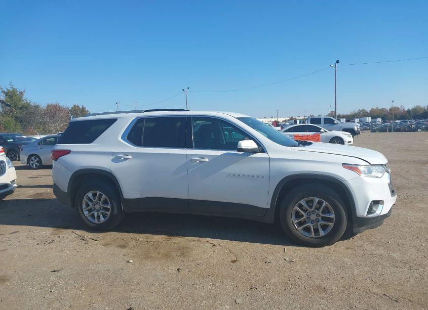 Photo 13 of 2018 Chevrolet Traverse 1LT (VIN 1GNERGKW4JJ238958)