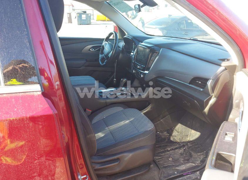 Photo 5 of 2019 Chevrolet Traverse 1LT (VIN 1GNERGKW4KJ101794)