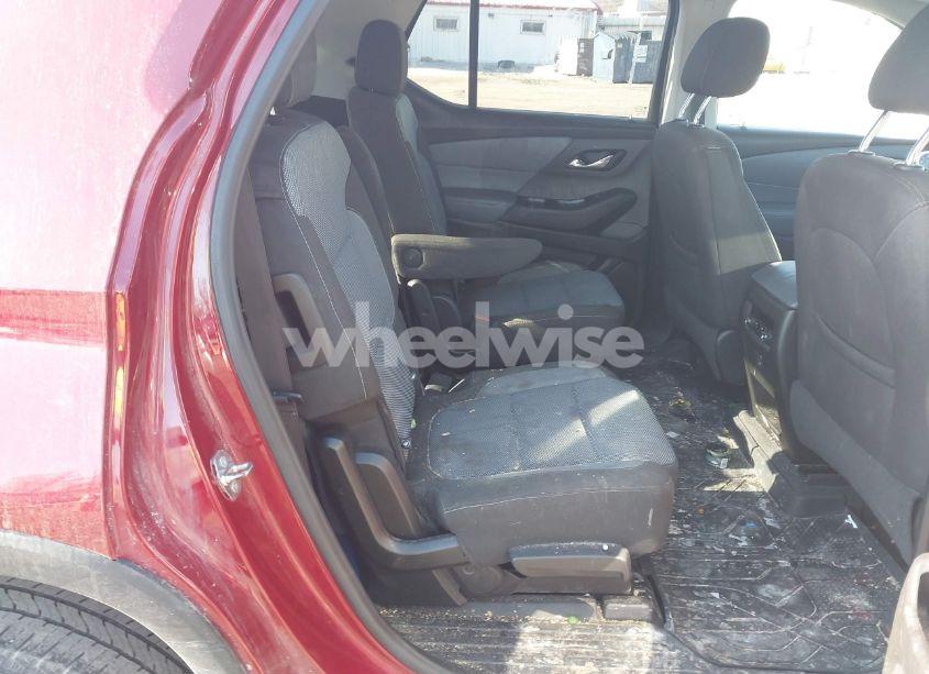 Photo 8 of 2019 Chevrolet Traverse 1LT (VIN 1GNERGKW4KJ101794)