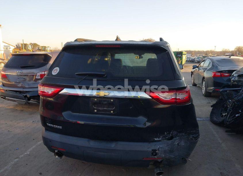 Photo 15 of 2019 Chevrolet Traverse 1LT (VIN 1GNERGKW4KJ111953)