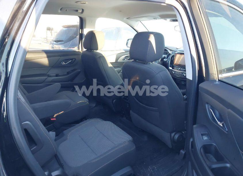 Photo 8 of 2019 Chevrolet Traverse 1LT (VIN 1GNERGKW4KJ111953)