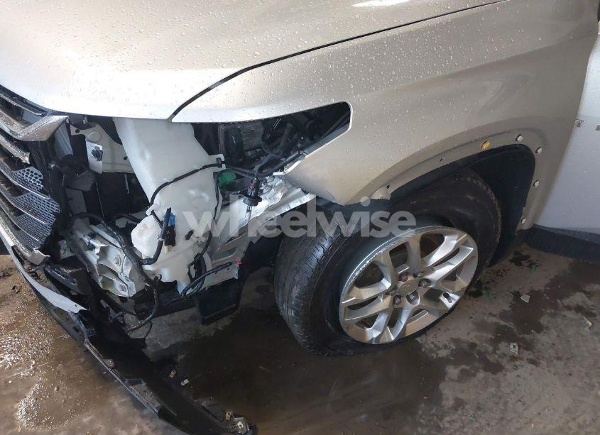 Photo 6 of 2019 Chevrolet Traverse 1LT (VIN 1GNERGKW4KJ208179)