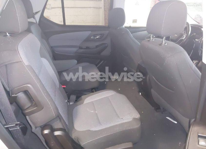 Photo 8 of 2019 Chevrolet Traverse 1LT (VIN 1GNERGKW4KJ208179)