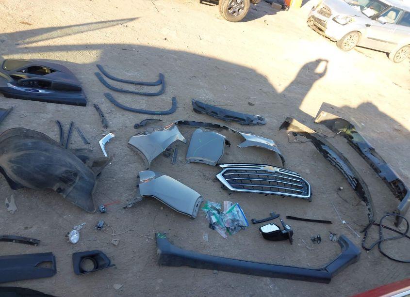 Photo 18 of 2019 Chevrolet Traverse 1LT (VIN 1GNERGKW4KJ244180)