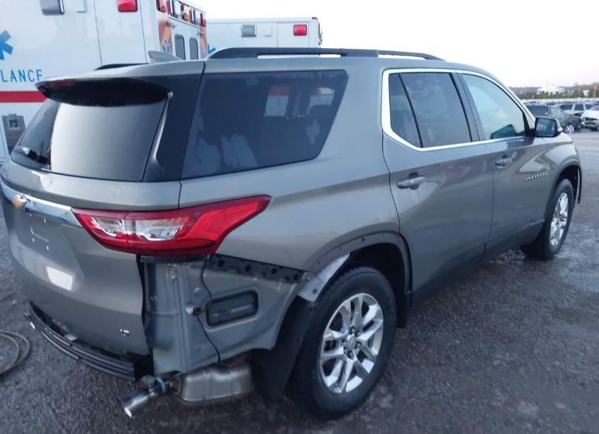 Photo 4 of 2019 Chevrolet Traverse 1LT (VIN 1GNERGKW4KJ244180)