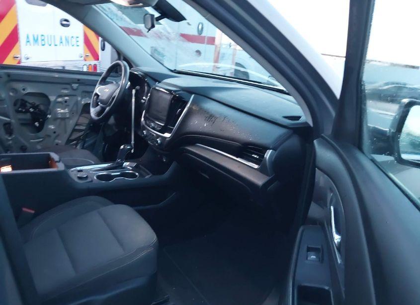 Photo 5 of 2019 Chevrolet Traverse 1LT (VIN 1GNERGKW4KJ244180)