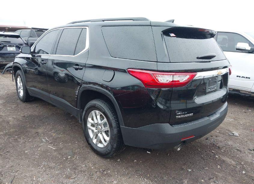 Photo 3 of 2019 Chevrolet Traverse 1LT (VIN 1GNERGKW4KJ275316)