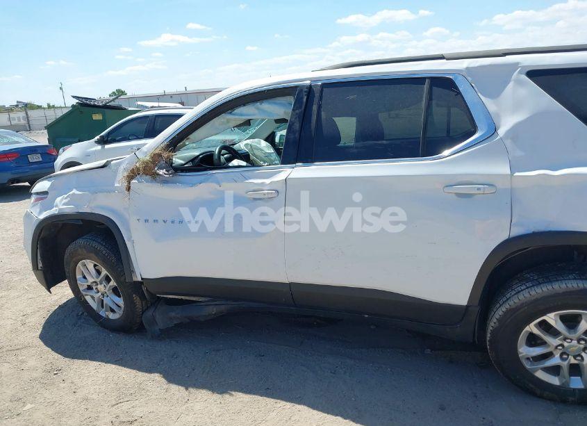 Photo 18 of 2020 Chevrolet Traverse FWD LT CLOTH (VIN 1GNERGKW4LJ167750)