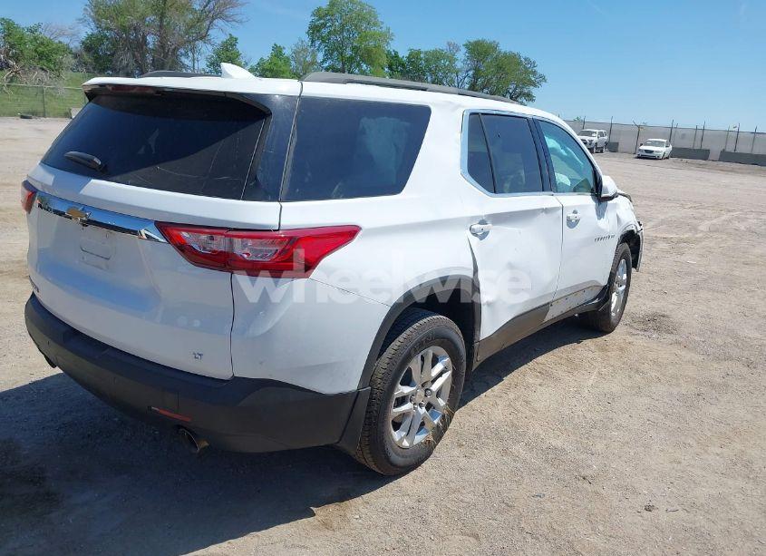 Photo 4 of 2020 Chevrolet Traverse FWD LT CLOTH (VIN 1GNERGKW4LJ167750)