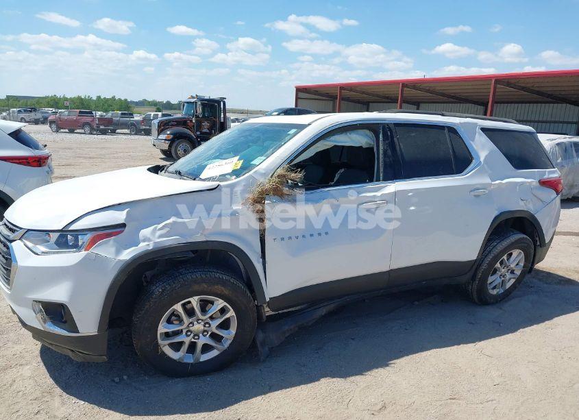 Photo 6 of 2020 Chevrolet Traverse FWD LT CLOTH (VIN 1GNERGKW4LJ167750)