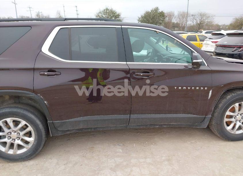 Photo 13 of 2020 Chevrolet Traverse FWD LT CLOTH (VIN 1GNERGKW4LJ242396)