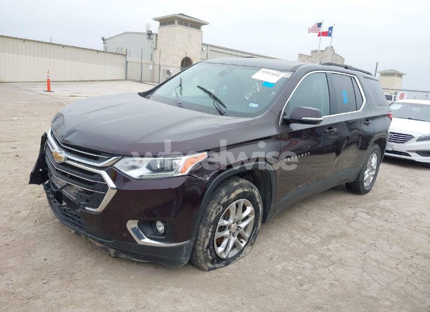 Photo 2 of 2020 Chevrolet Traverse FWD LT CLOTH (VIN 1GNERGKW4LJ242396)