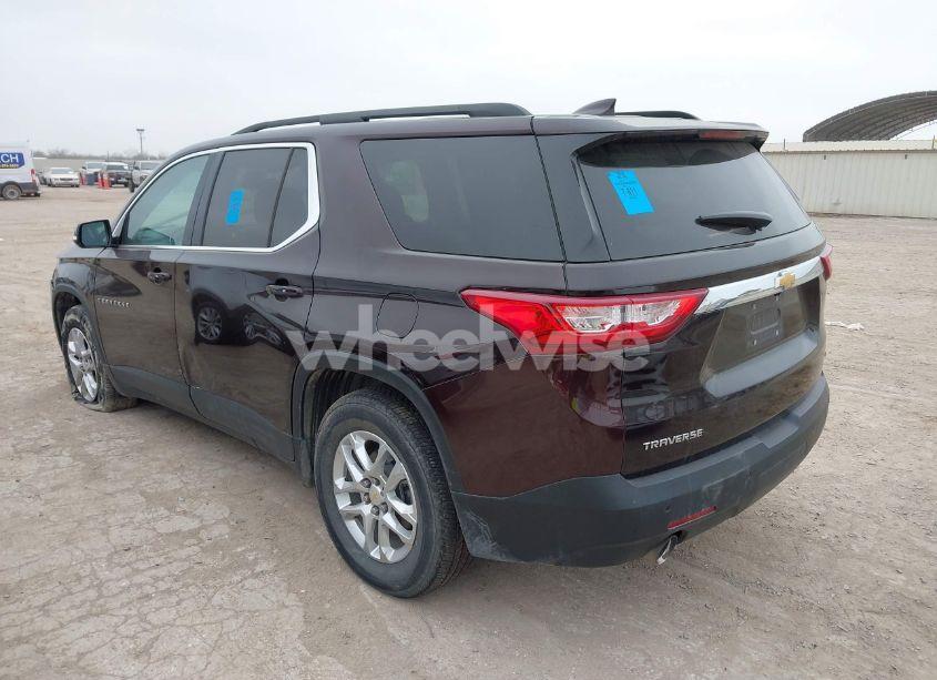 Photo 3 of 2020 Chevrolet Traverse FWD LT CLOTH (VIN 1GNERGKW4LJ242396)