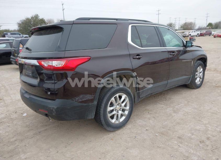 Photo 4 of 2020 Chevrolet Traverse FWD LT CLOTH (VIN 1GNERGKW4LJ242396)