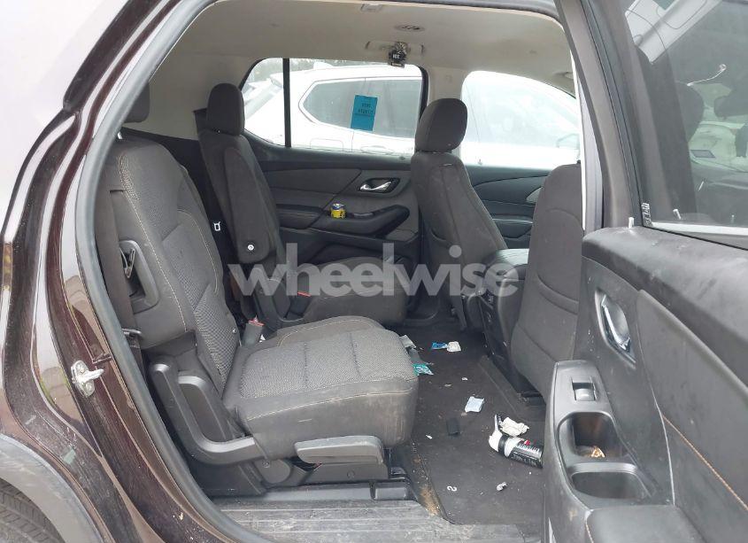 Photo 8 of 2020 Chevrolet Traverse FWD LT CLOTH (VIN 1GNERGKW4LJ242396)