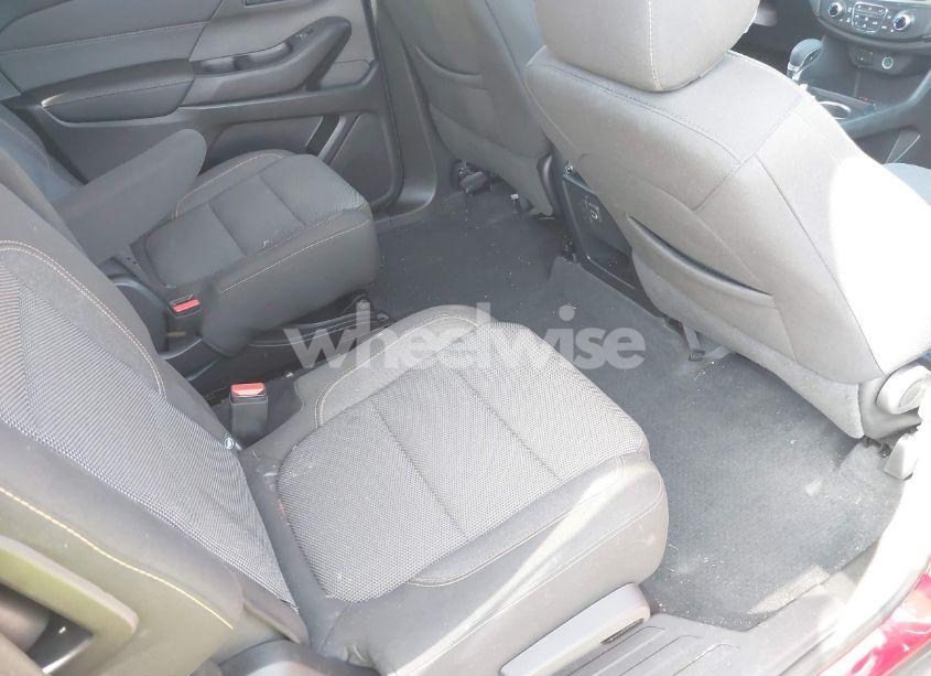 Photo 8 of 2021 Chevrolet Traverse FWD LT CLOTH (VIN 1GNERGKW4MJ207441)