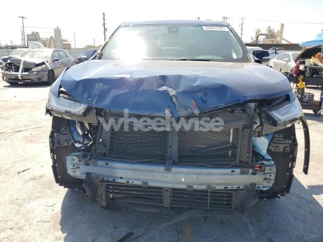 Photo 2 of 2023 CHEVROLET TRAVERSE LT (VIN 1GNERGKW4PJ277249)