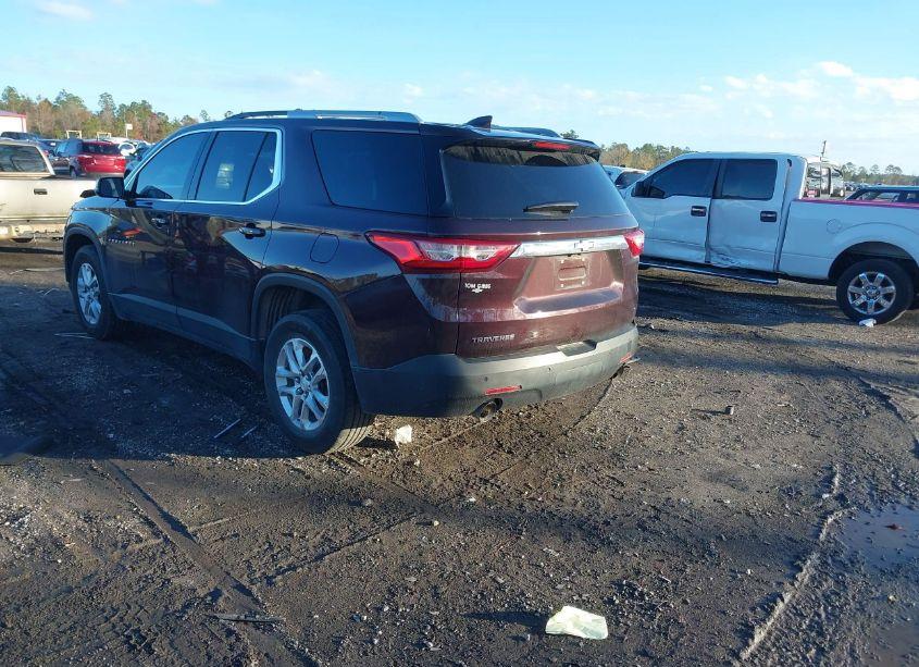 Photo 3 of 2018 Chevrolet Traverse 1LT (VIN 1GNERGKW5JJ145432)