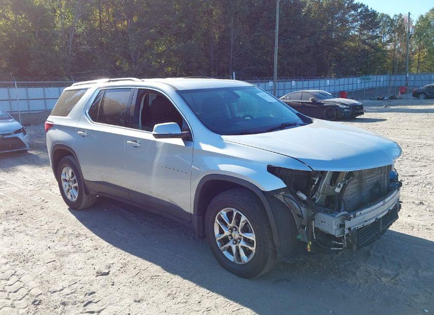 2018 Chevrolet Traverse 1LT (VIN 1GNERGKW5JJ158052) main photo