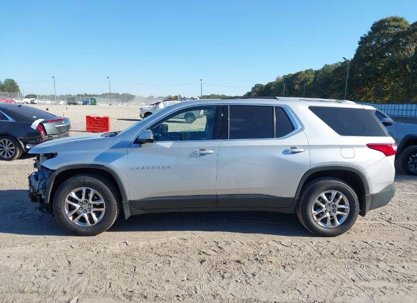 Photo 14 of 2018 Chevrolet Traverse 1LT (VIN 1GNERGKW5JJ158052)