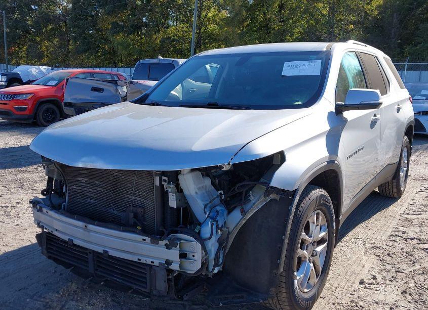 Photo 6 of 2018 Chevrolet Traverse 1LT (VIN 1GNERGKW5JJ158052)