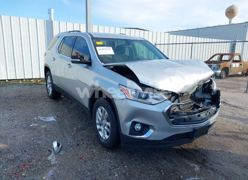2018 Chevrolet Traverse 1LT (VIN 1GNERGKW5JJ206410) main photo